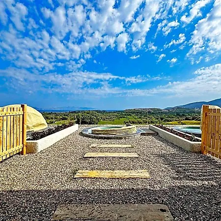 Vineyard - Over 14 Years Old Only Bed & Breakfast 4*