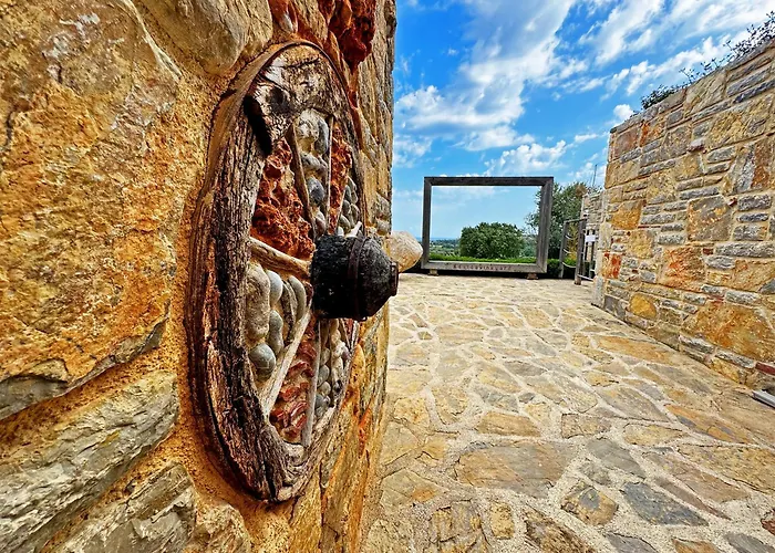 Vineyard - Over 14 Years Old Only Bed and Breakfast